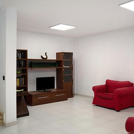 La Marina Villa ปูแอร์โตเดลคาร์เมน ภายนอก รูปภาพ